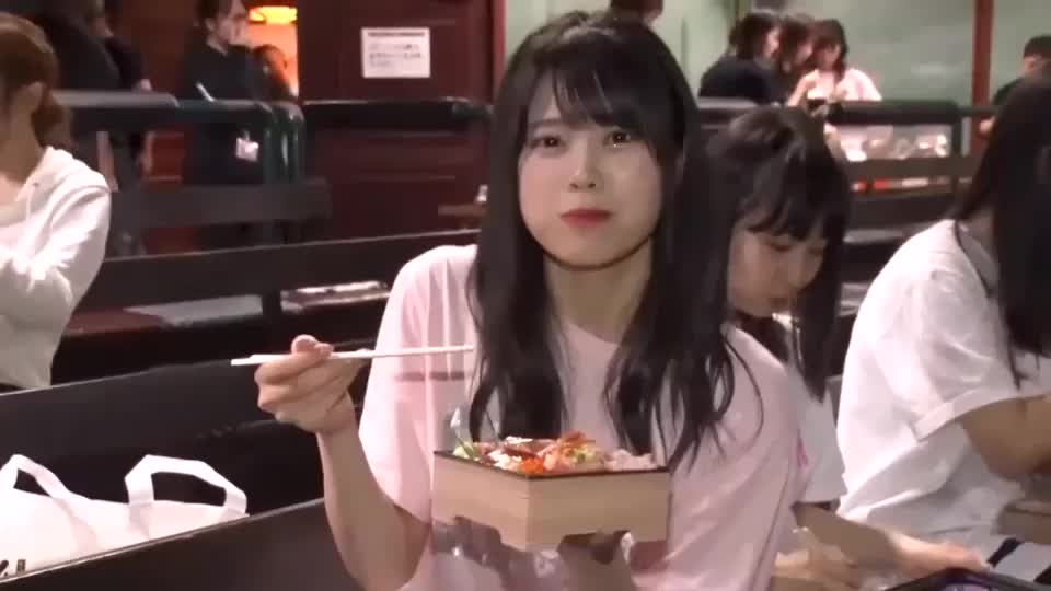 投稿動画サムネイル