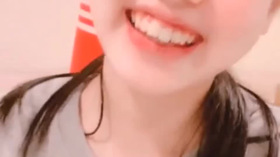 投稿動画サムネイル