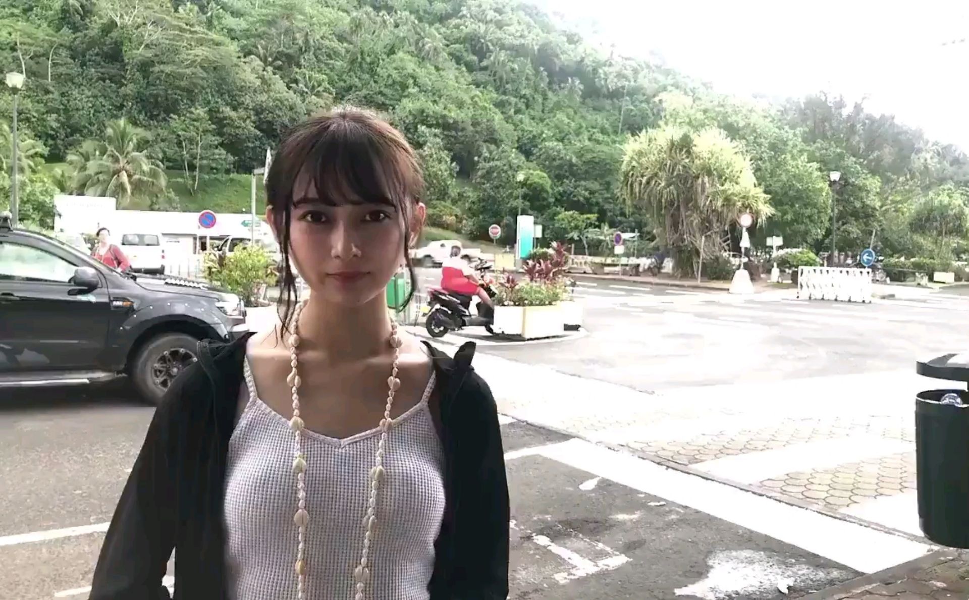 投稿動画サムネイル