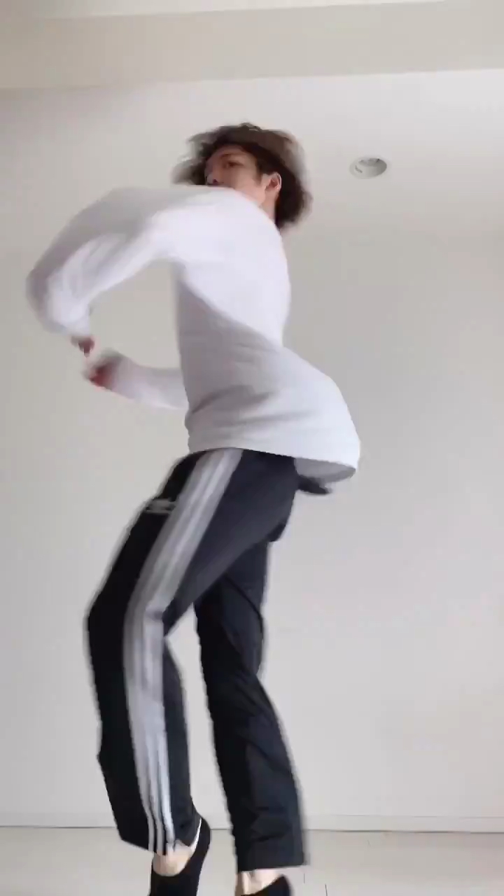 投稿動画サムネイル