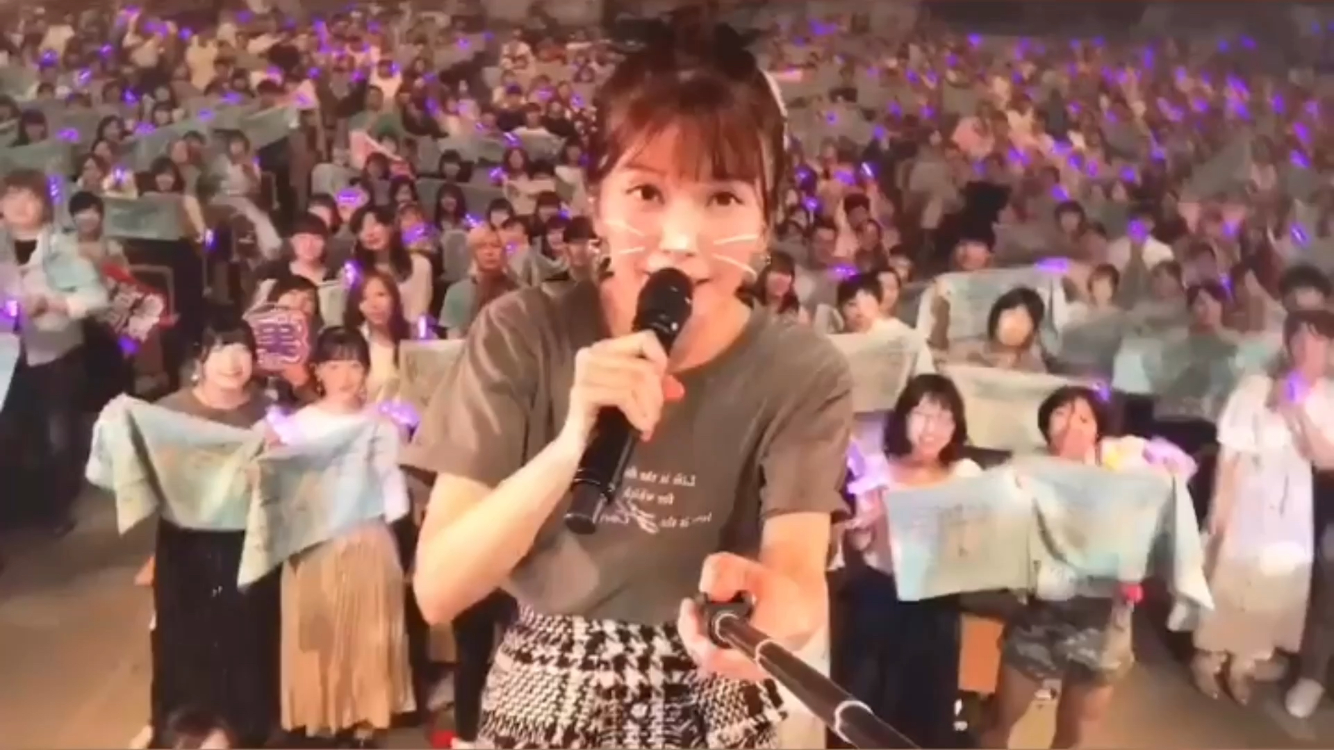 投稿動画サムネイル