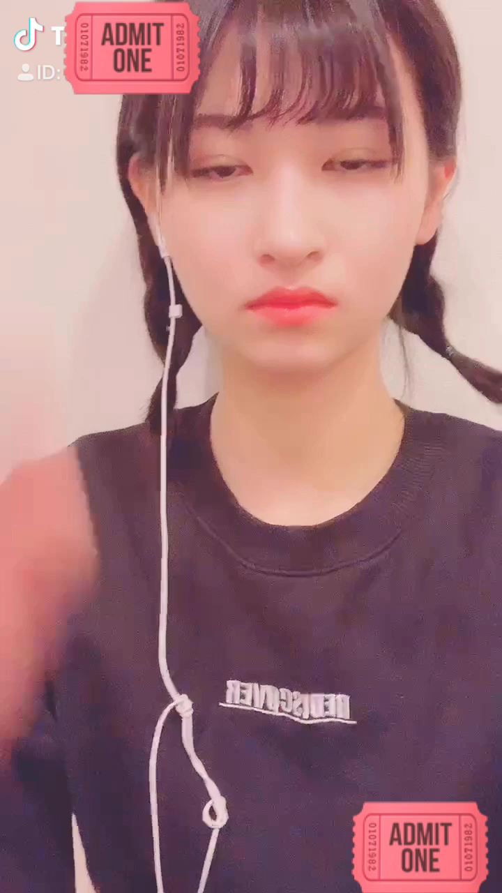 投稿動画サムネイル