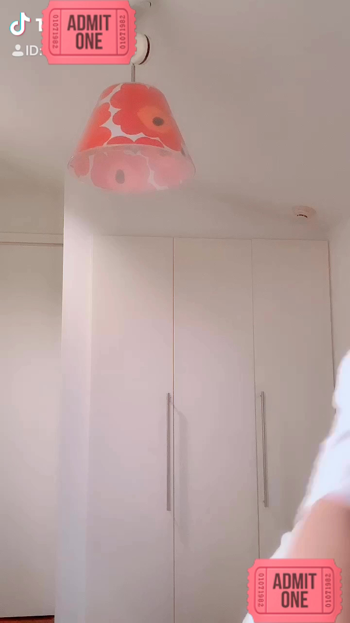 投稿動画サムネイル