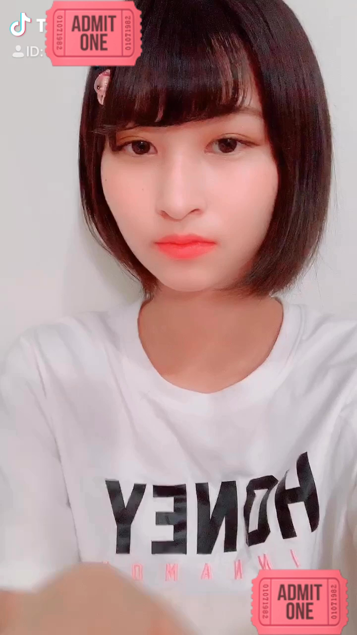 投稿動画サムネイル