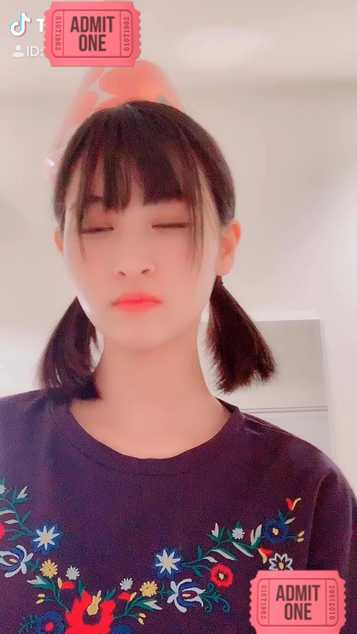 投稿動画サムネイル