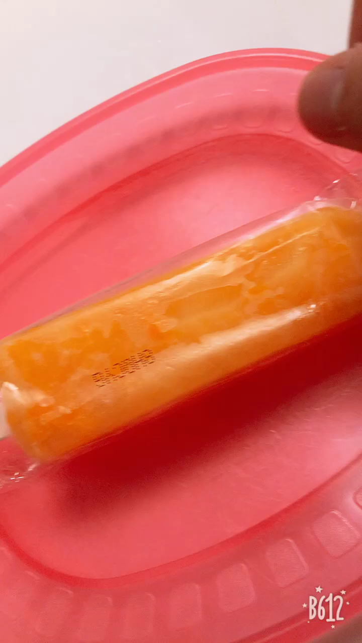 投稿動画サムネイル