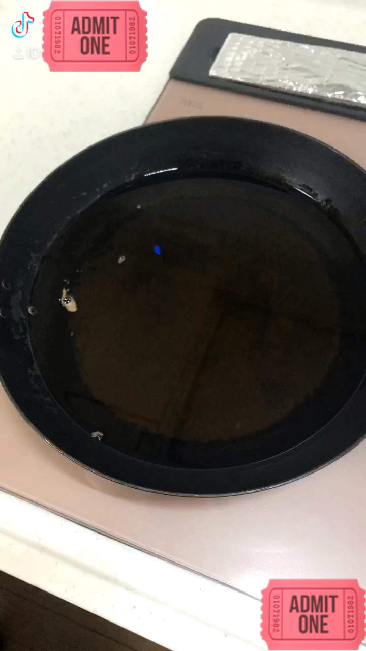 投稿動画サムネイル