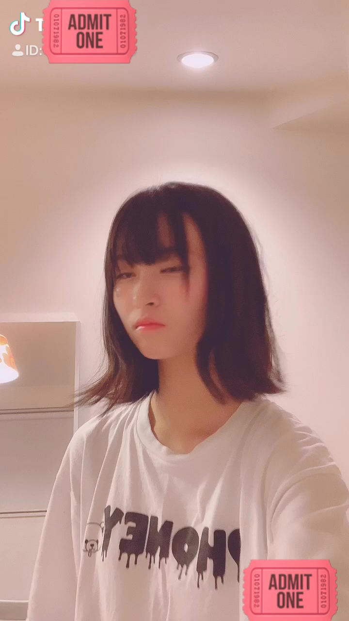 投稿動画サムネイル