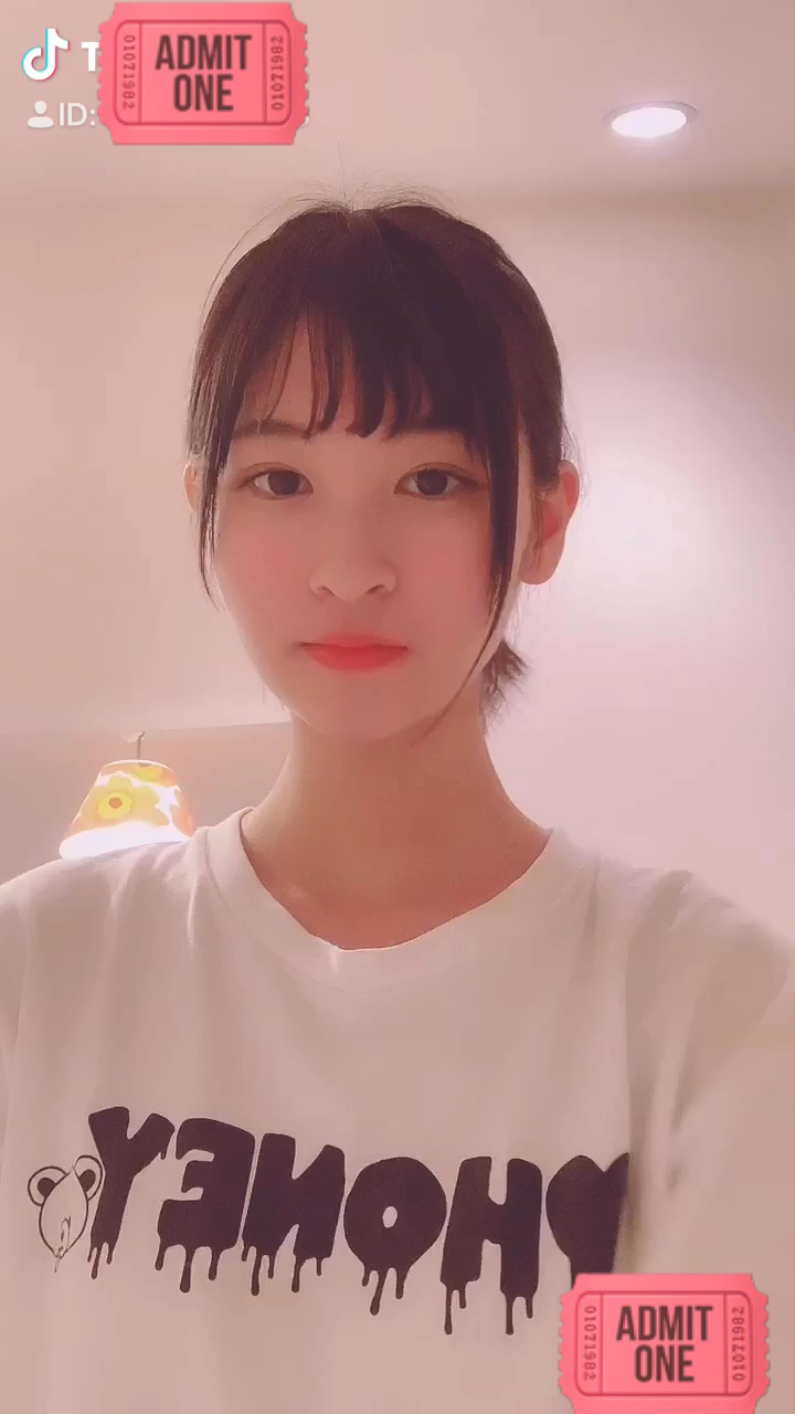 投稿動画サムネイル