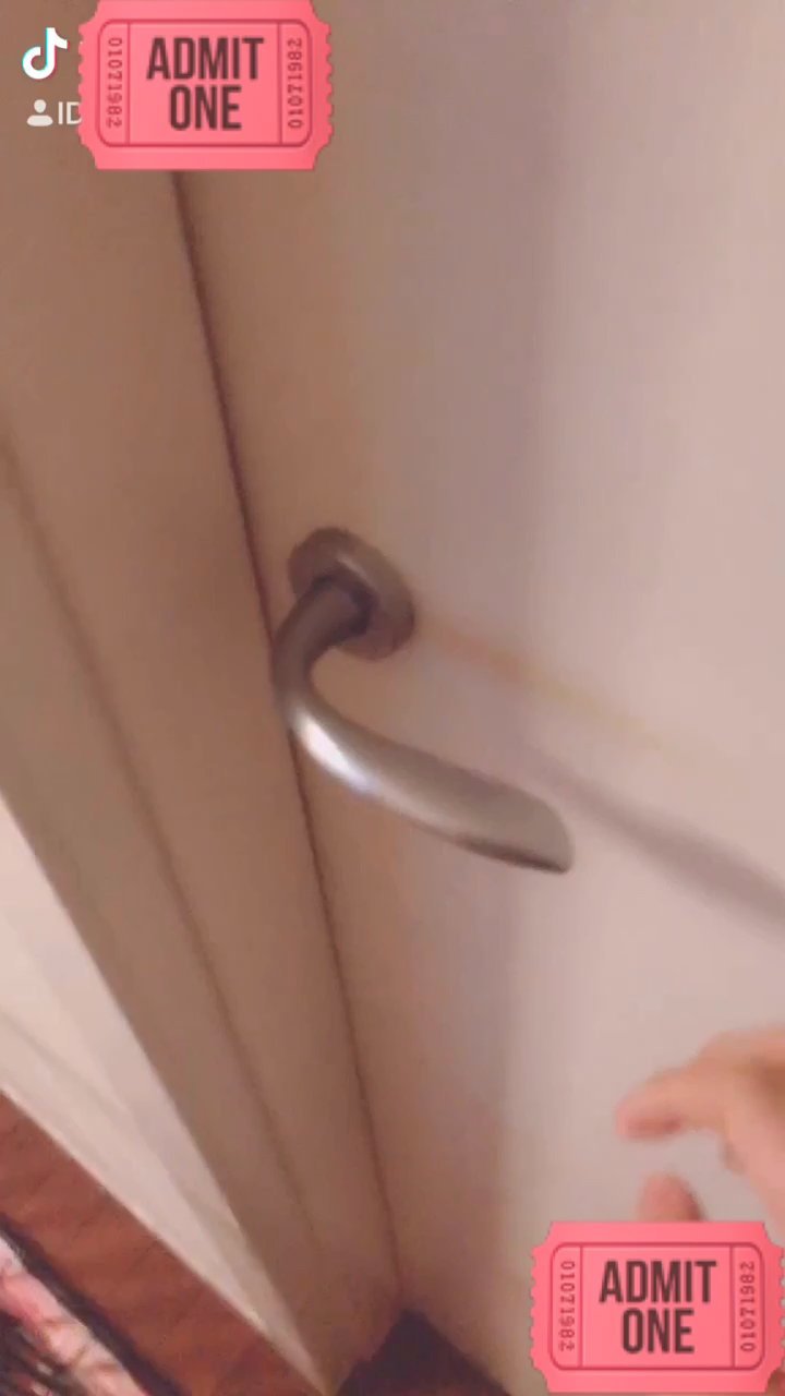 投稿動画サムネイル