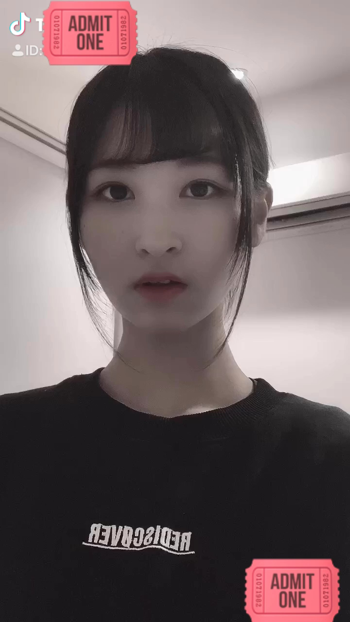 投稿動画サムネイル