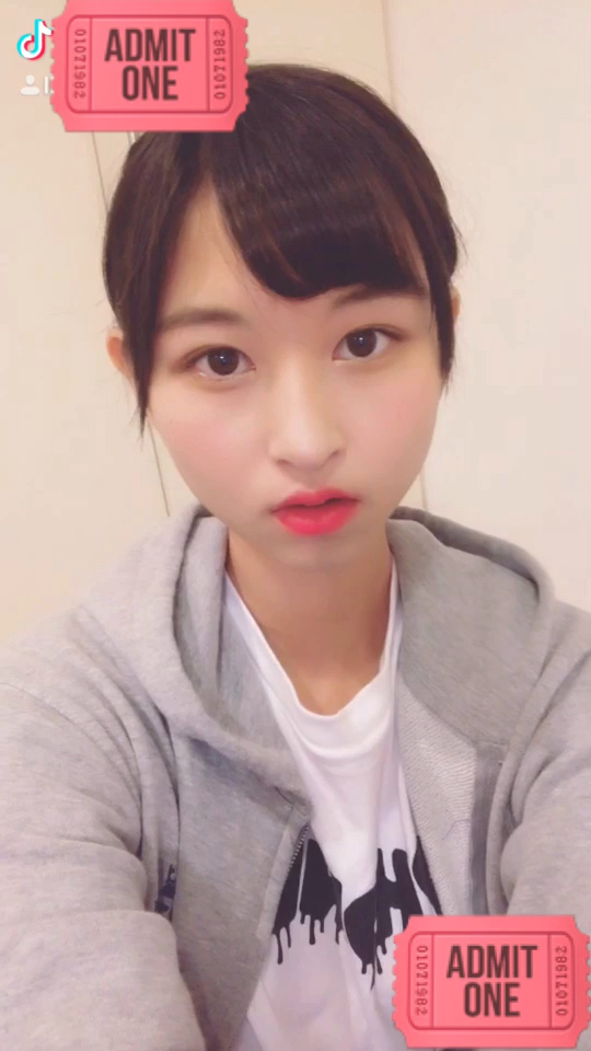 投稿動画サムネイル