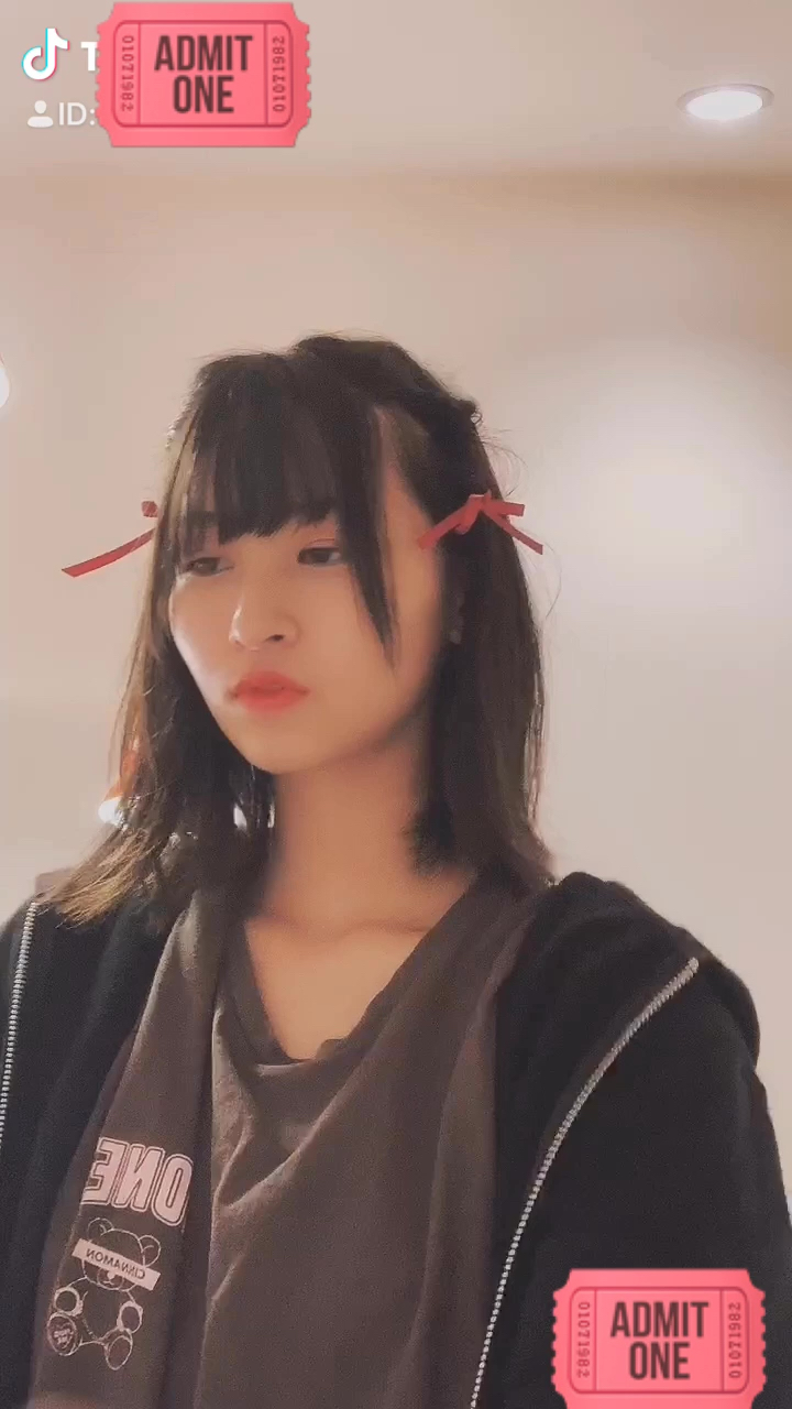 投稿動画サムネイル