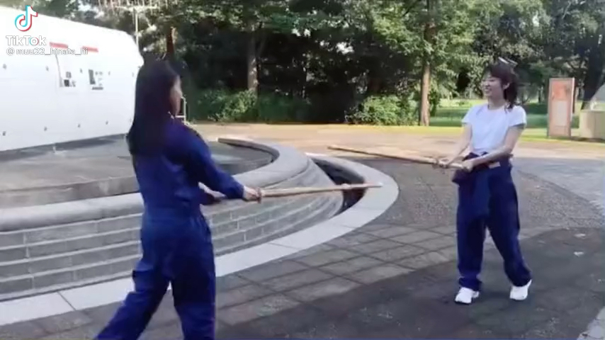 投稿動画サムネイル