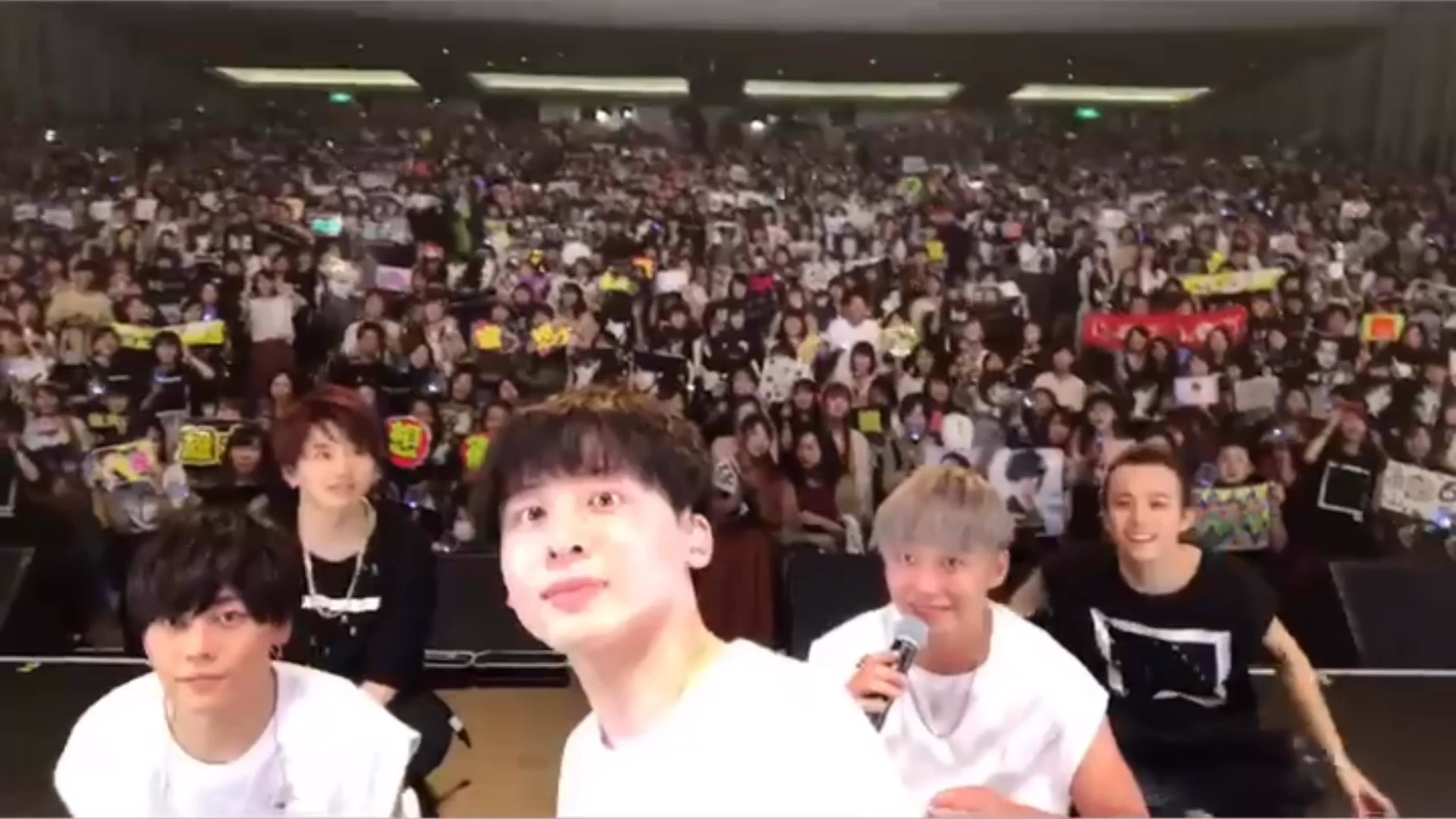 投稿動画サムネイル