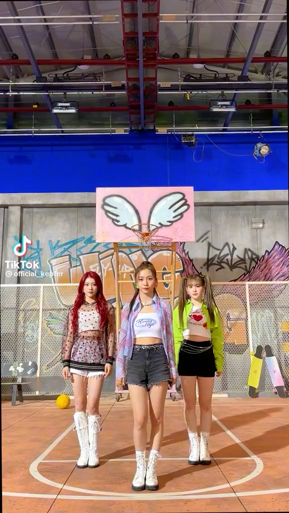 投稿動画サムネイル