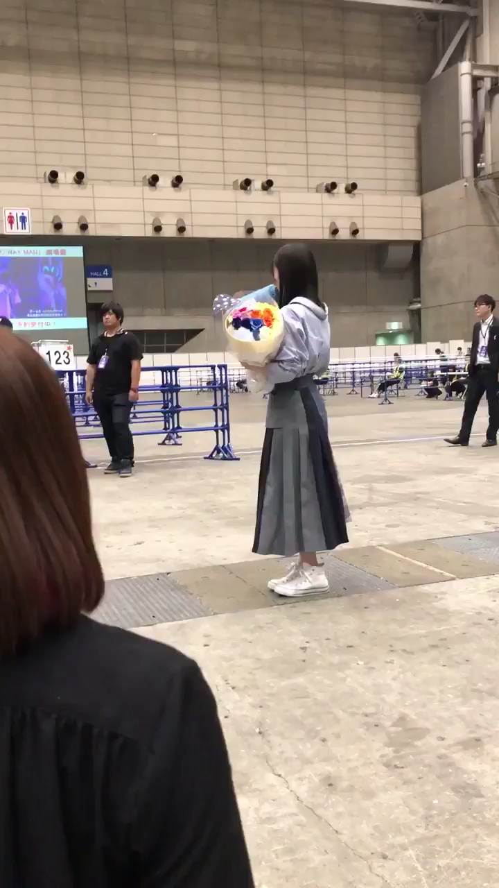 投稿動画サムネイル