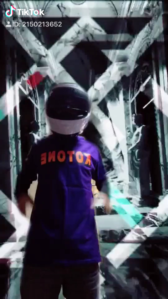 投稿動画サムネイル