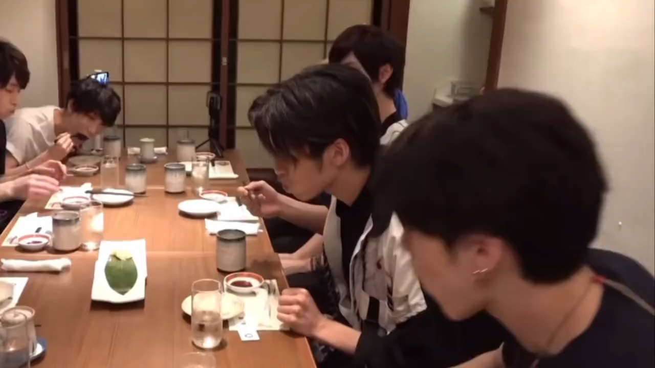 投稿動画サムネイル