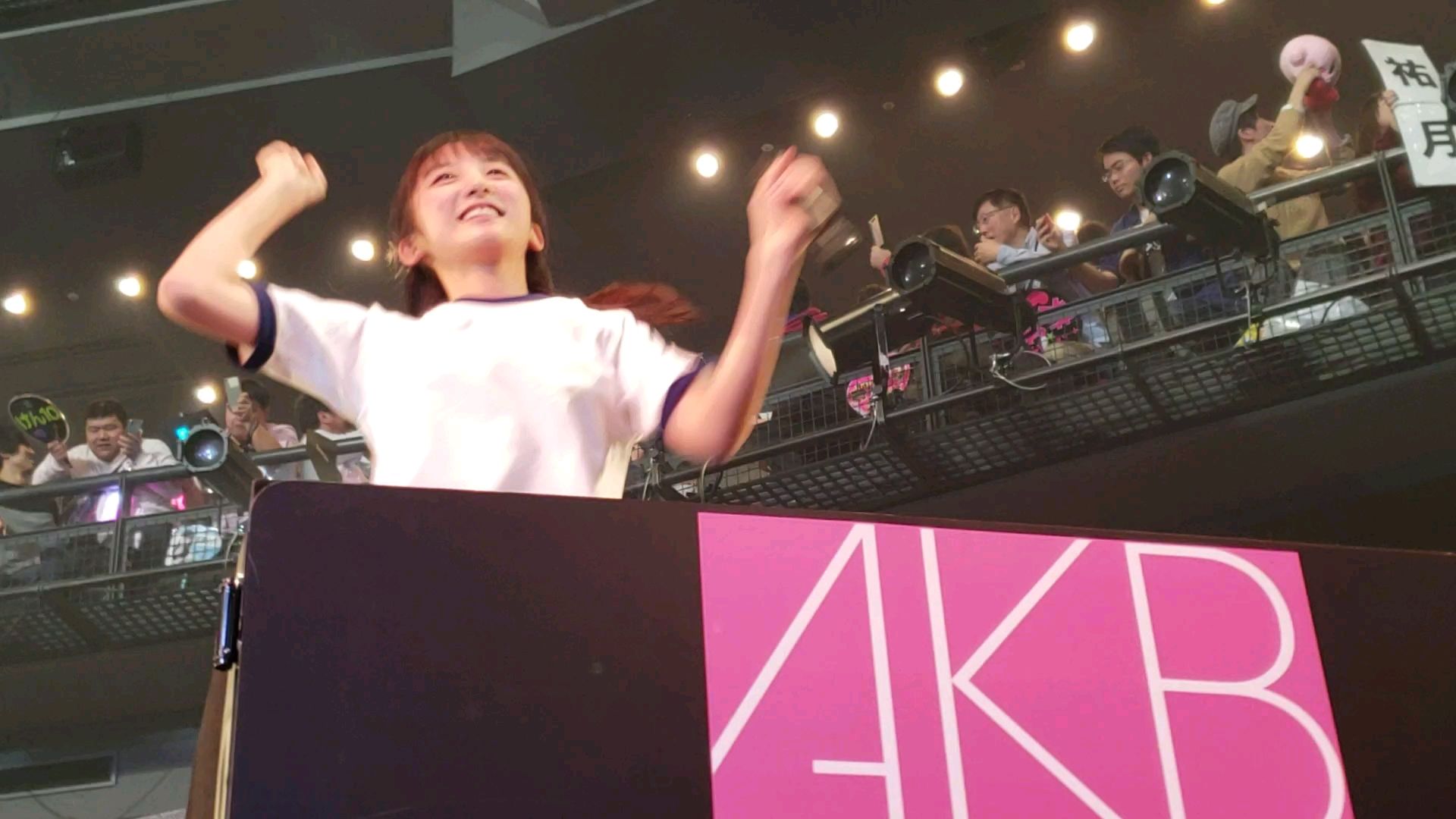 投稿動画サムネイル