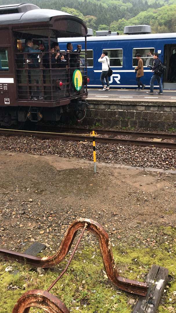 投稿動画サムネイル