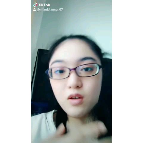 投稿動画サムネイル