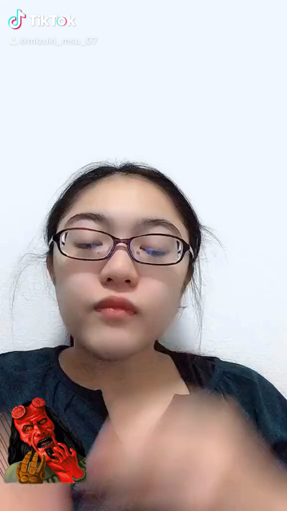 投稿動画サムネイル