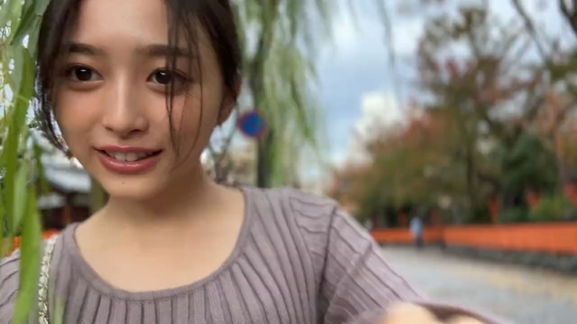 投稿動画サムネイル