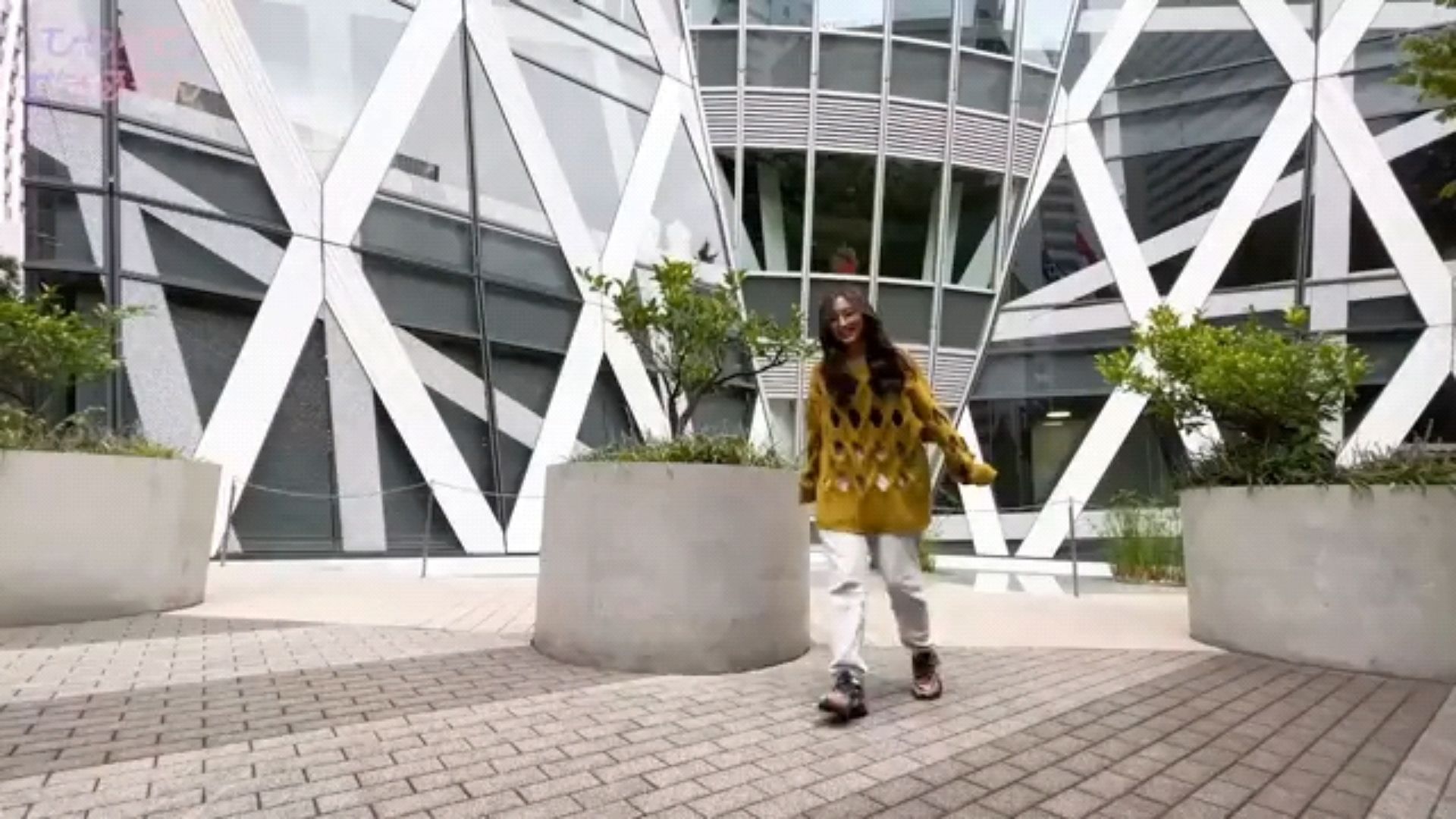 投稿動画サムネイル