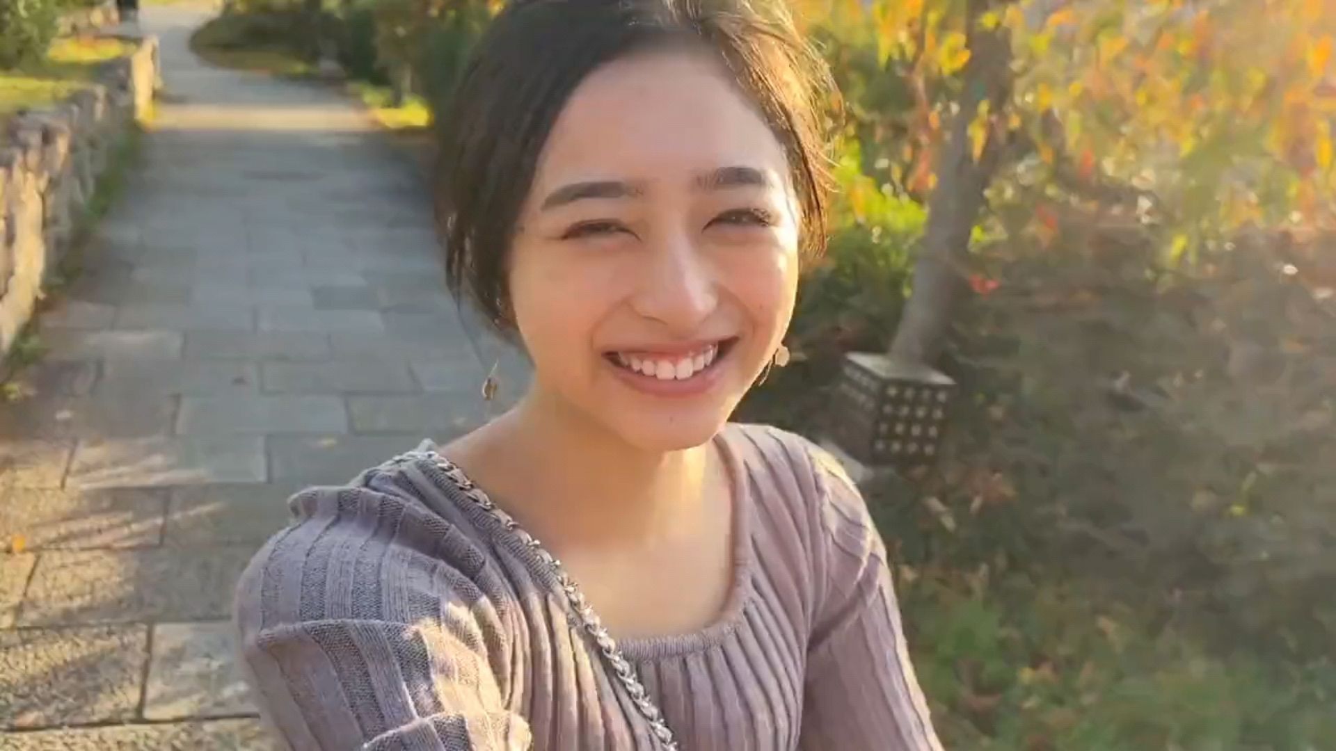 投稿動画サムネイル