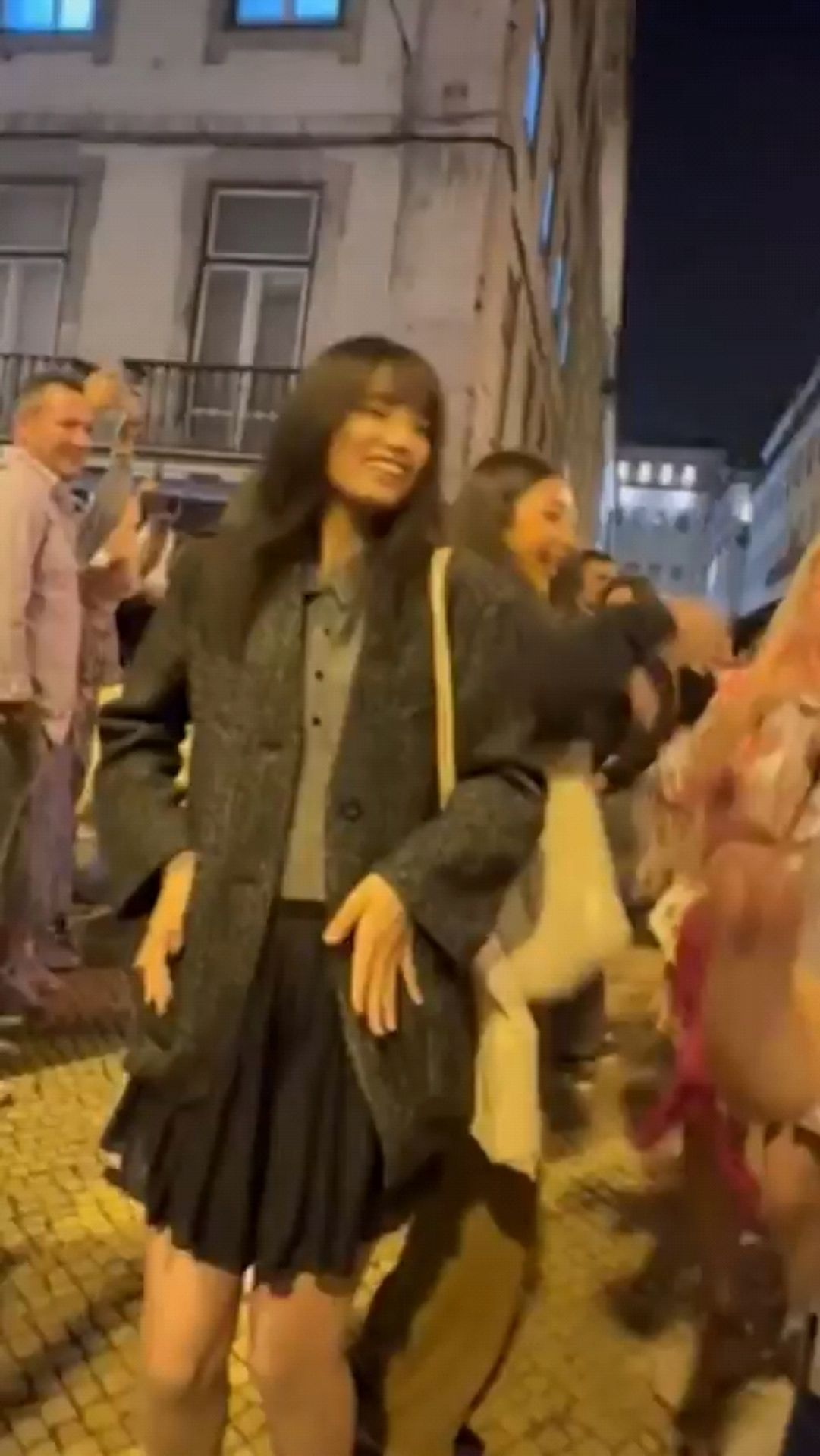 投稿動画サムネイル