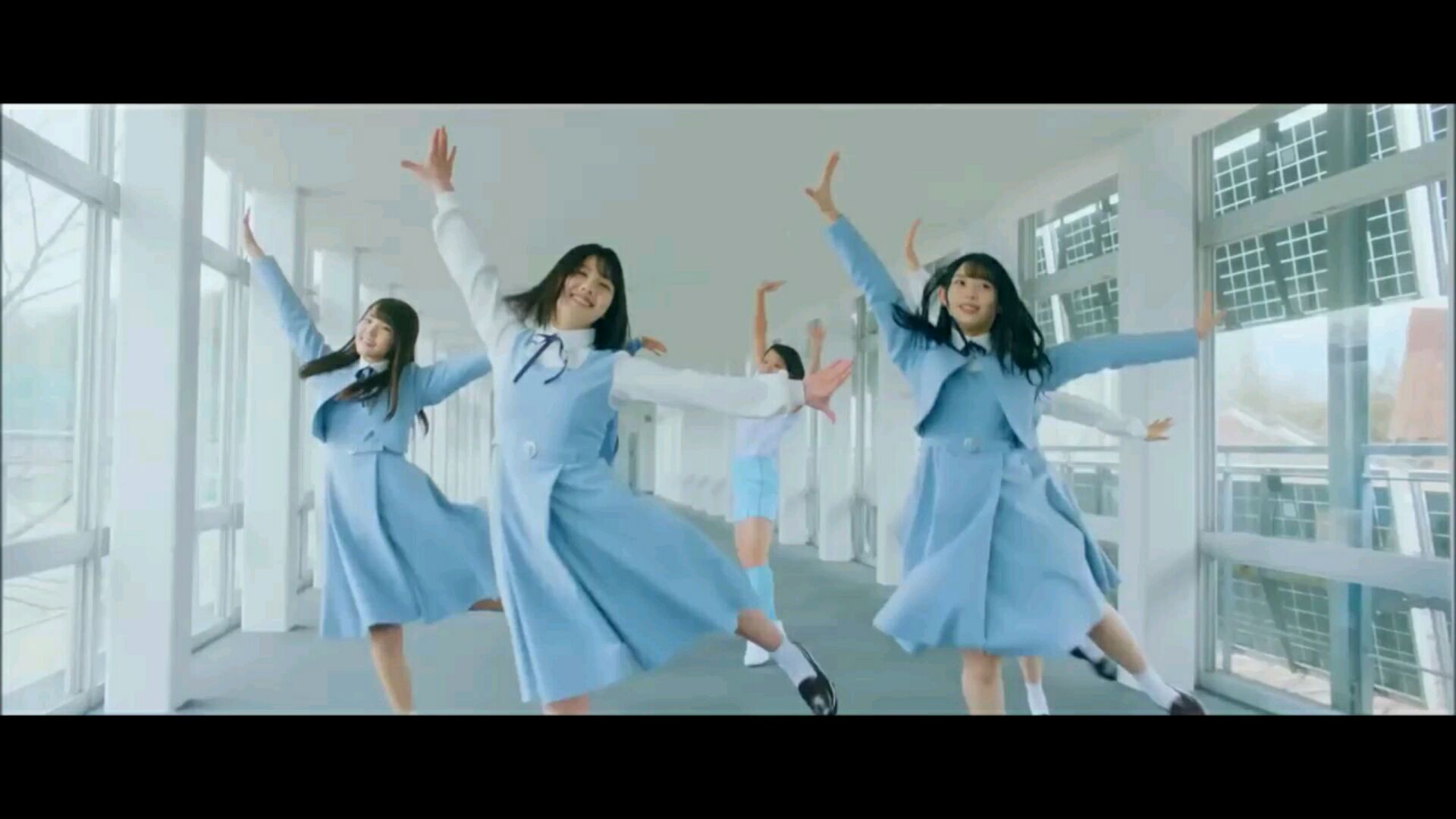 投稿動画サムネイル