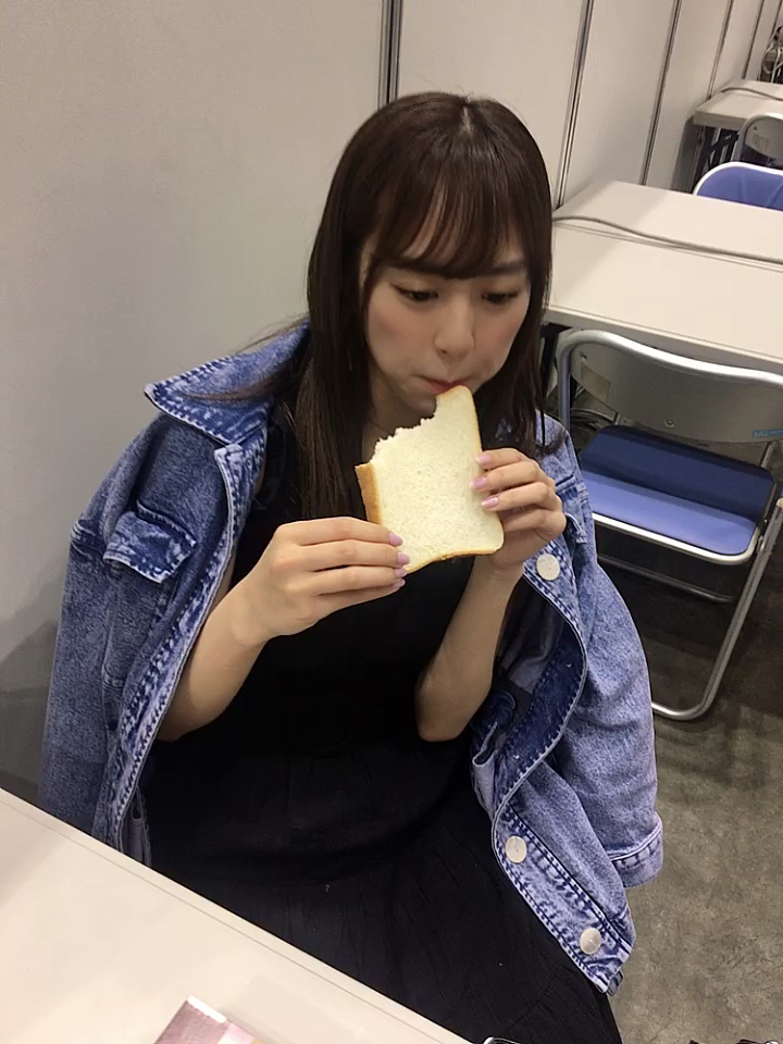 投稿動画サムネイル