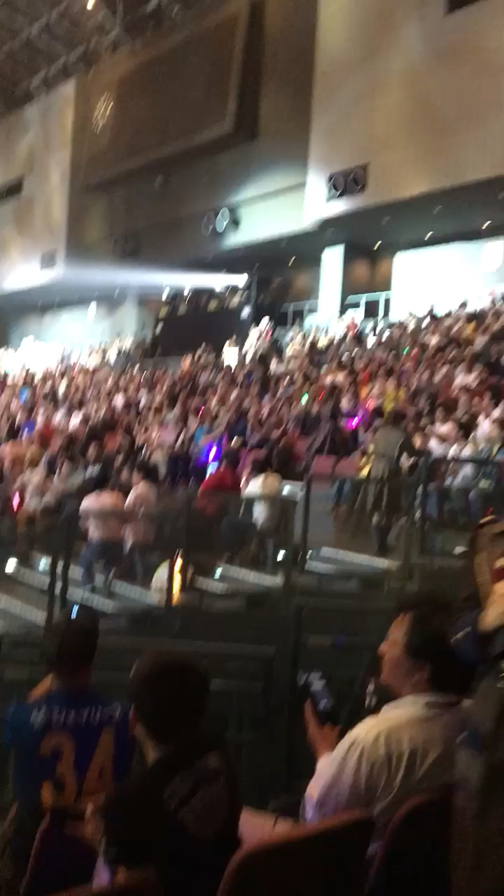 投稿動画サムネイル