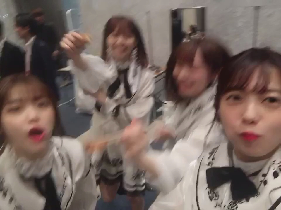 投稿動画サムネイル