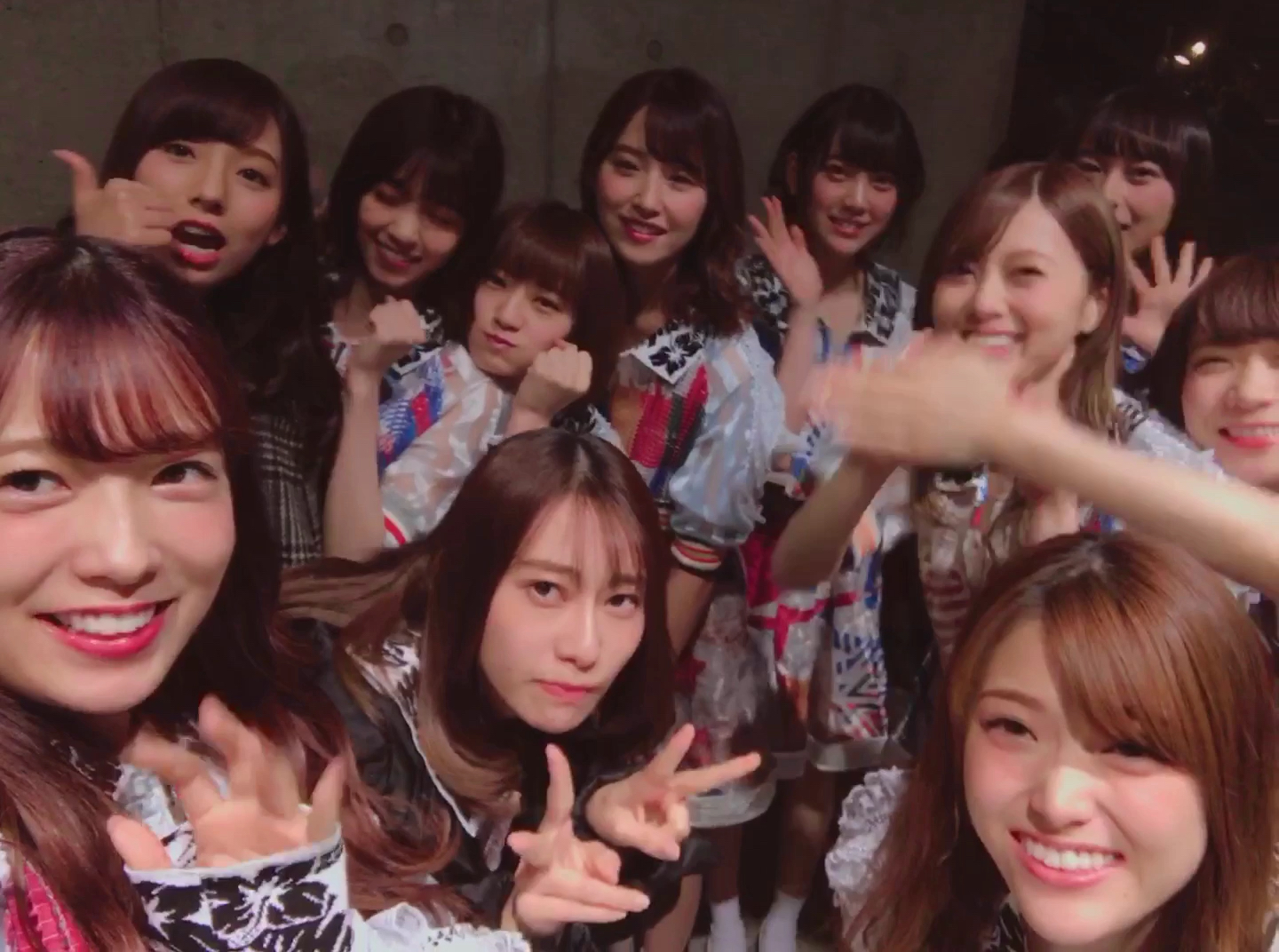 投稿動画サムネイル