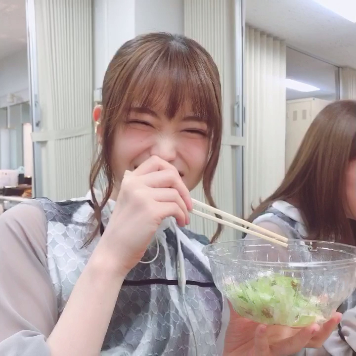 投稿動画サムネイル