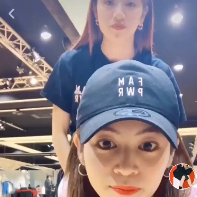 投稿動画サムネイル