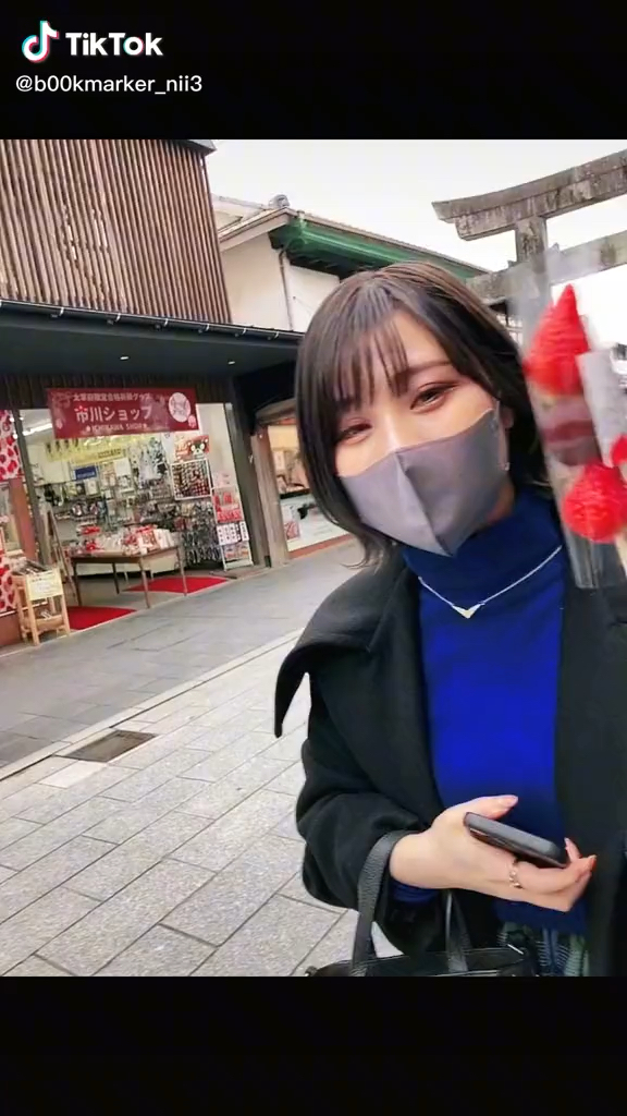 投稿動画サムネイル