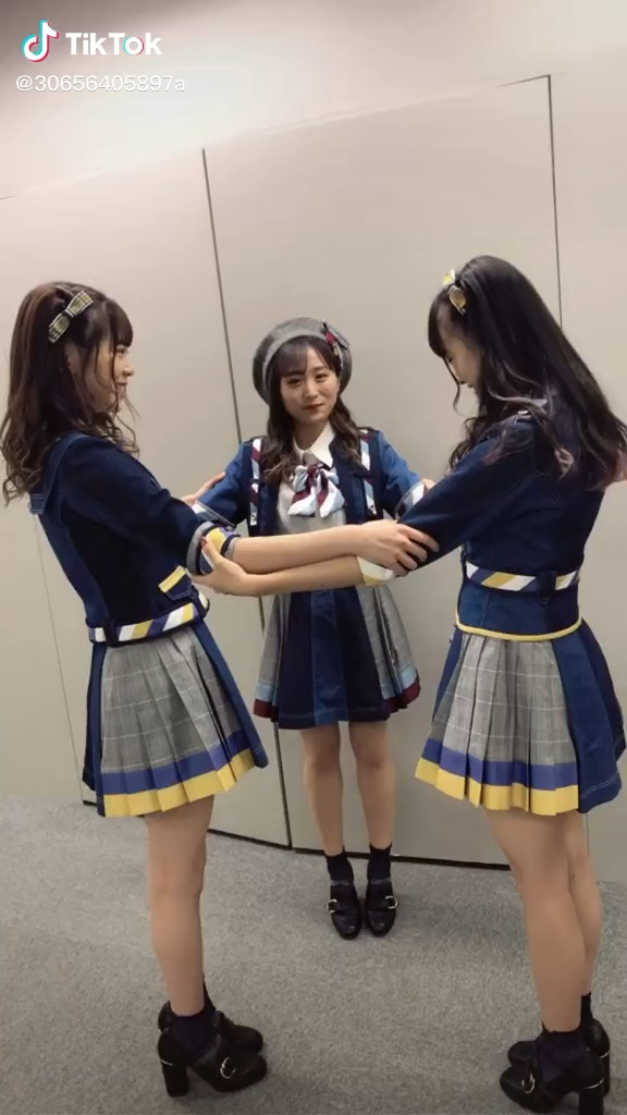 投稿動画サムネイル