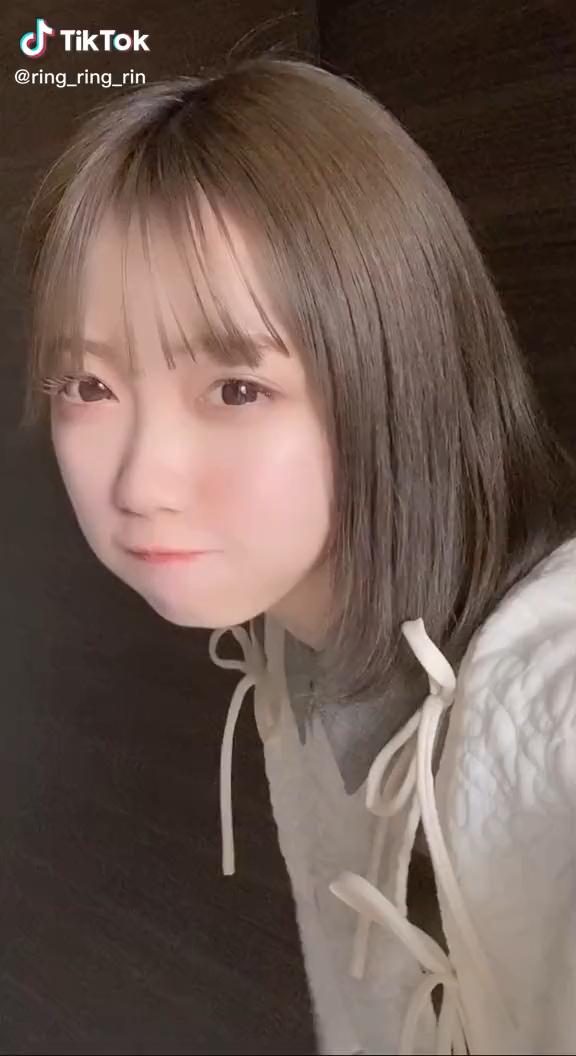 投稿動画サムネイル