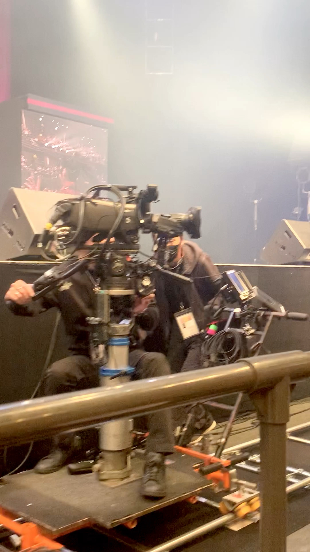 投稿動画サムネイル