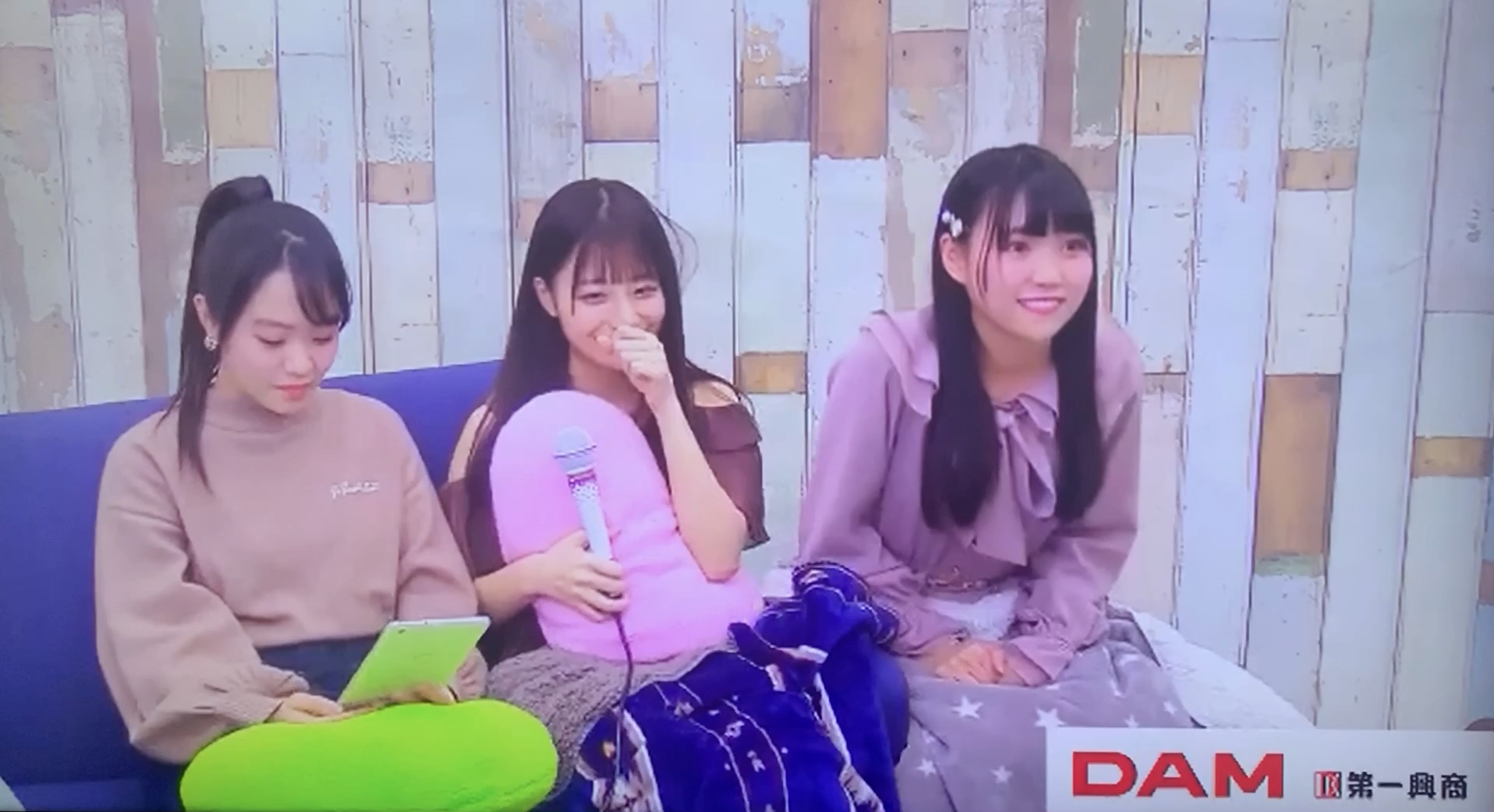 投稿動画サムネイル