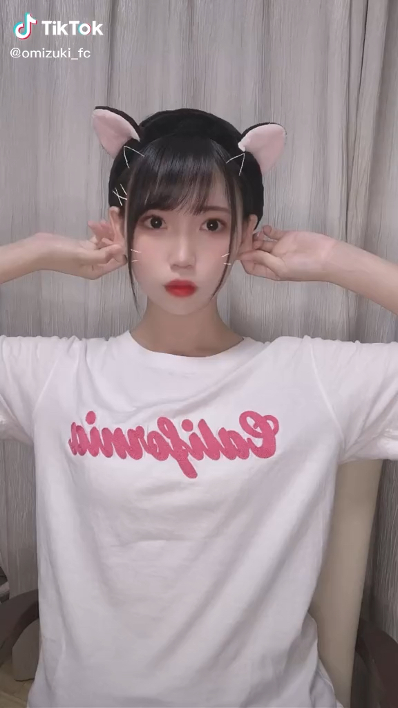 投稿動画サムネイル