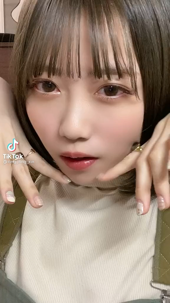 投稿動画サムネイル