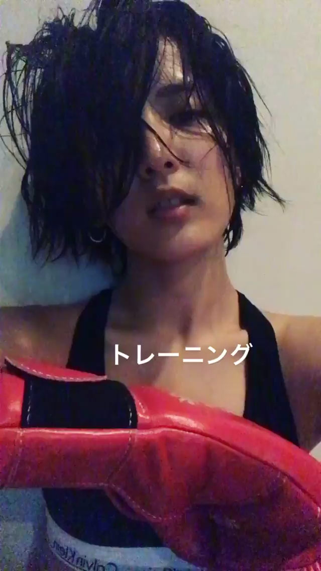 投稿動画サムネイル