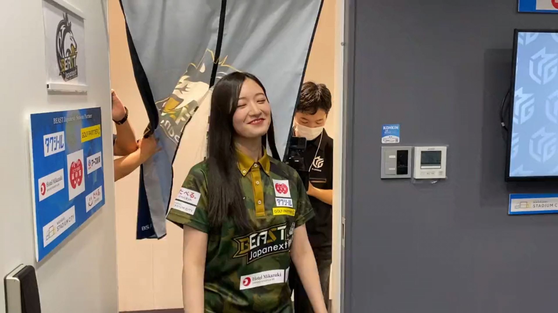 投稿動画サムネイル