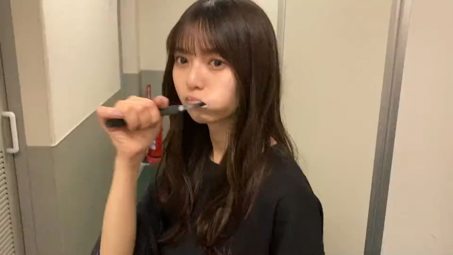 投稿動画サムネイル