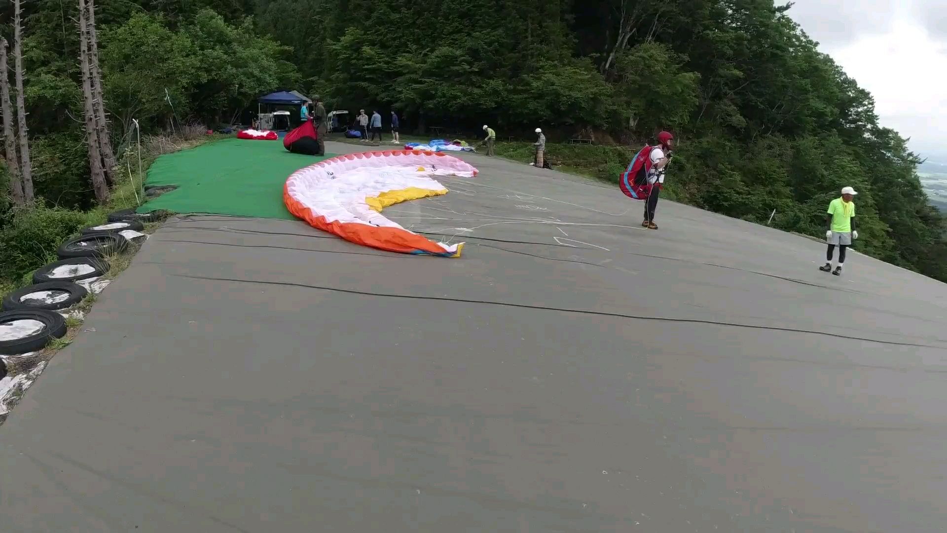 投稿動画サムネイル