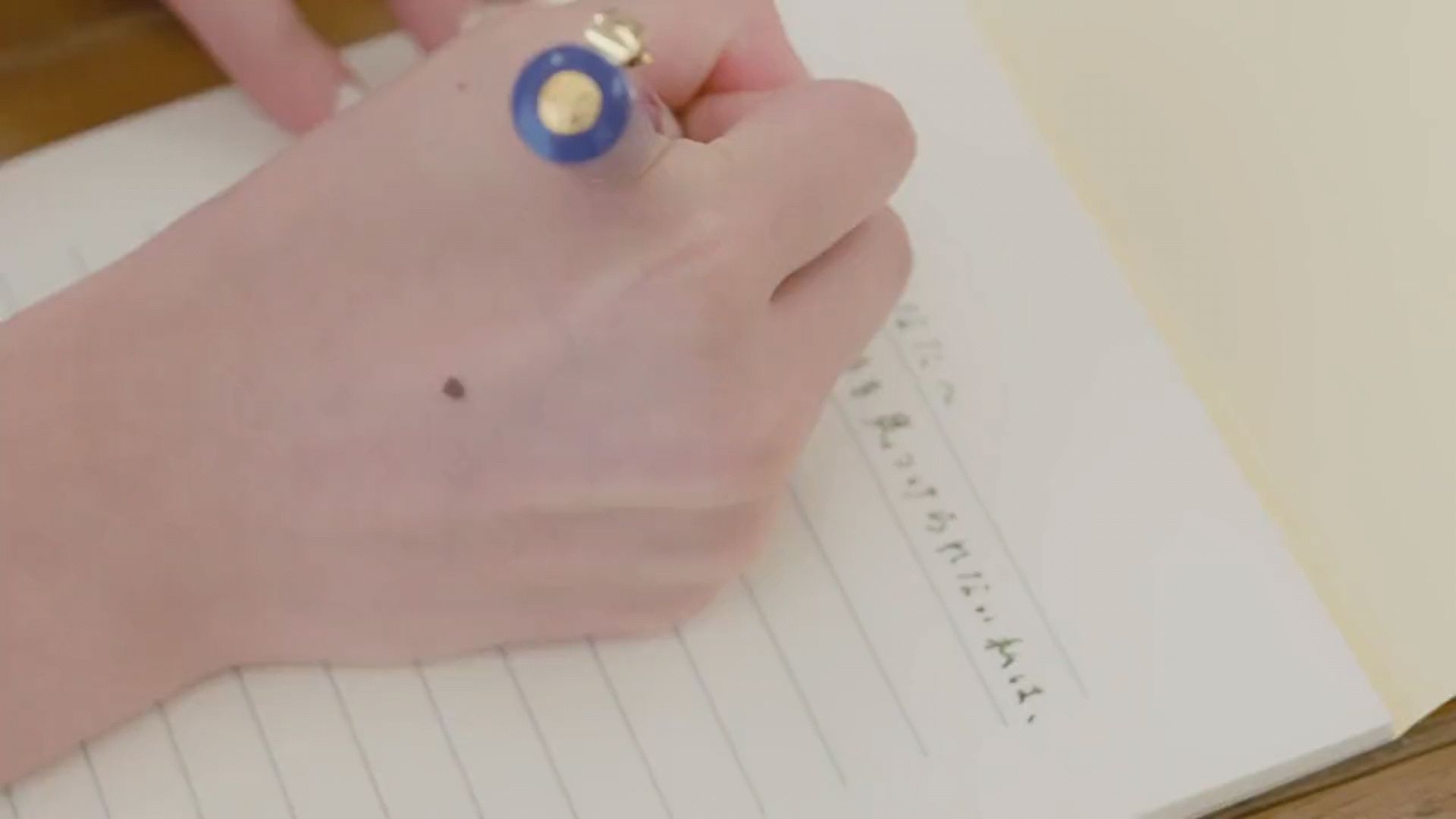 投稿動画サムネイル